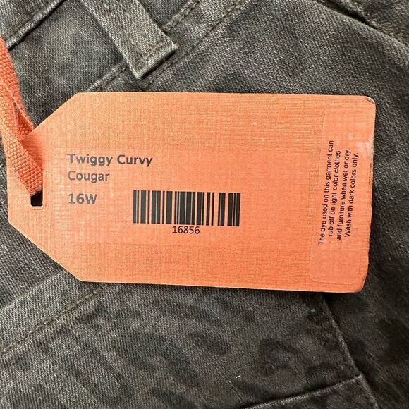 James Jeans Women's Size 16 Twiggy Curvy Black Leopard Print Skinny Jeans‎ New - Picture 9 of 14